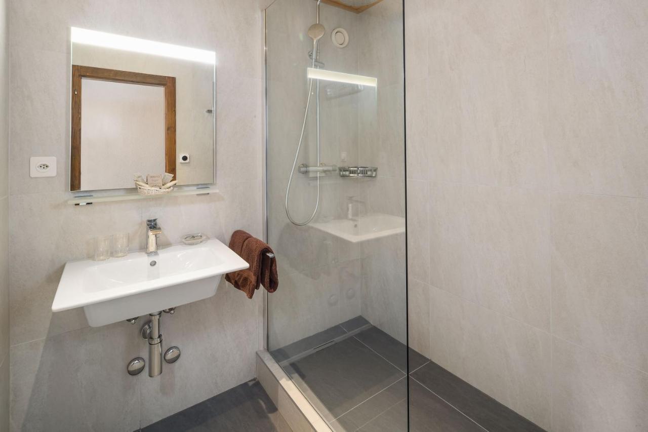 Hotel La Prairie Crans-Montana Bagian luar foto