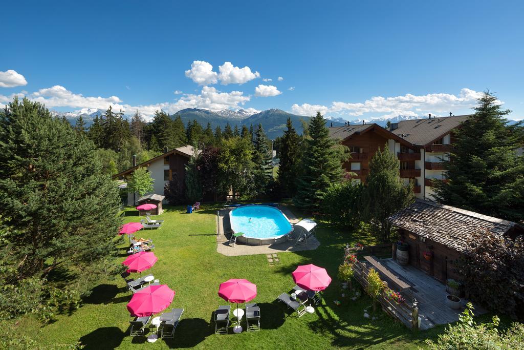 Hotel La Prairie Crans-Montana Bagian luar foto