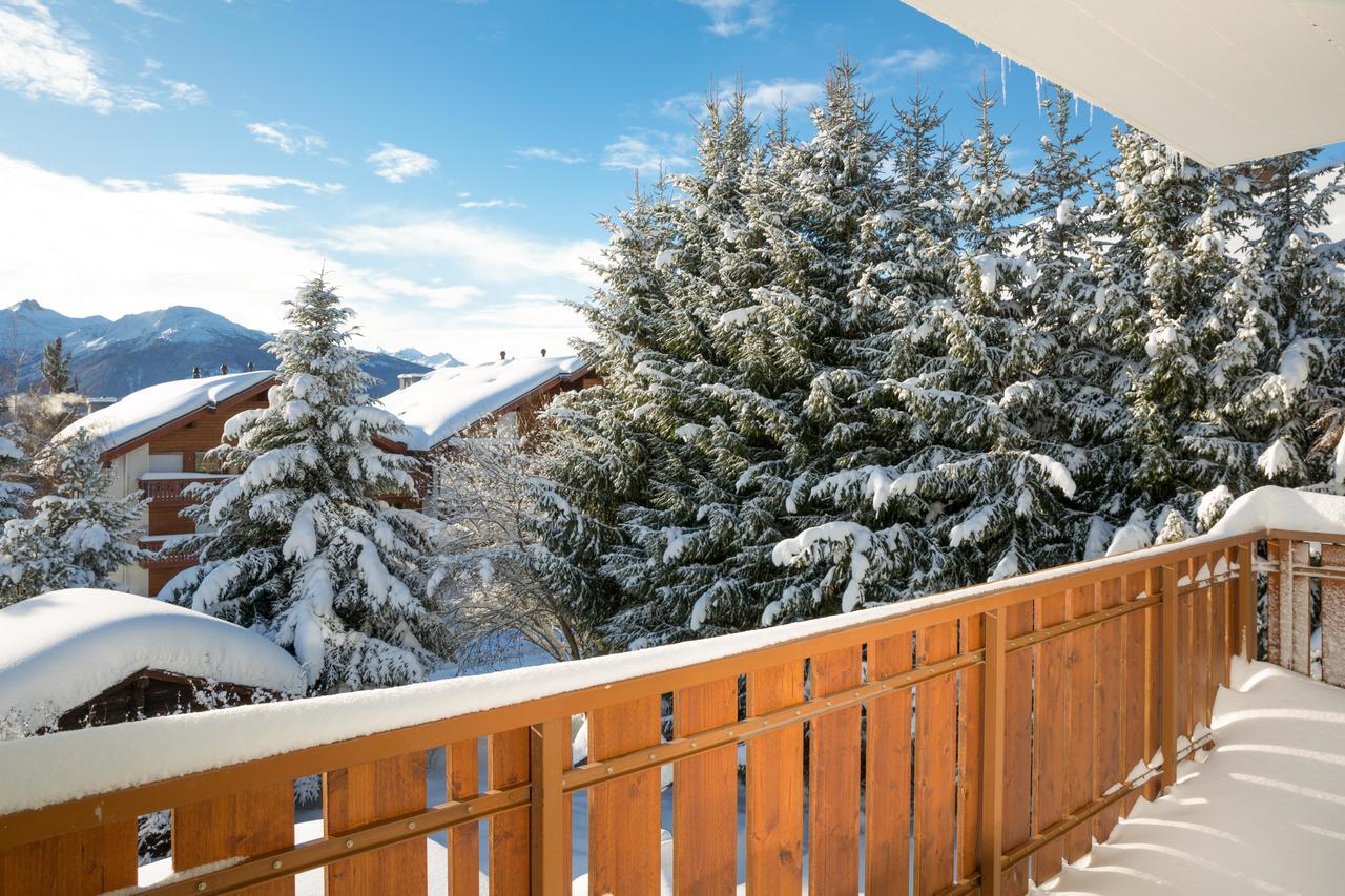 Hotel La Prairie Crans-Montana Bagian luar foto